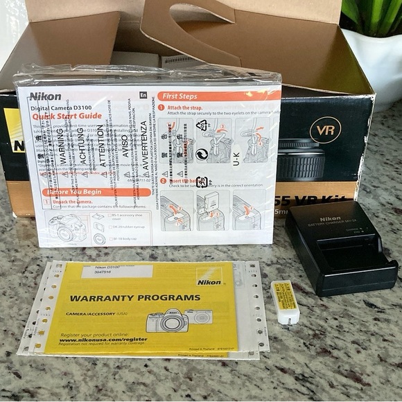 Like New Red Nikon D3100 Digital SLR Camera with 18-55mm NIKKOR VR Lens - Picture 11 of 11